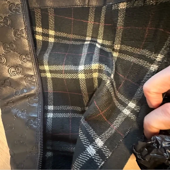 Vintage Black Embossed Monogram Knee-High Platform Stiletto Boots – EU 38 - Picture 14 of 17